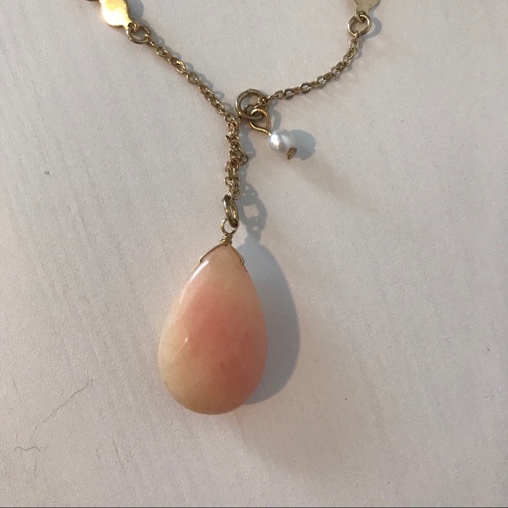 Salmon Colored Pendant Necklace On Gold Chain NWOT